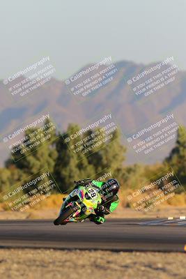 media/Nov-19-2023-CVMA (Sun) [[1f3d1b7ccb]]/Race 18 Supersport Middleweight/